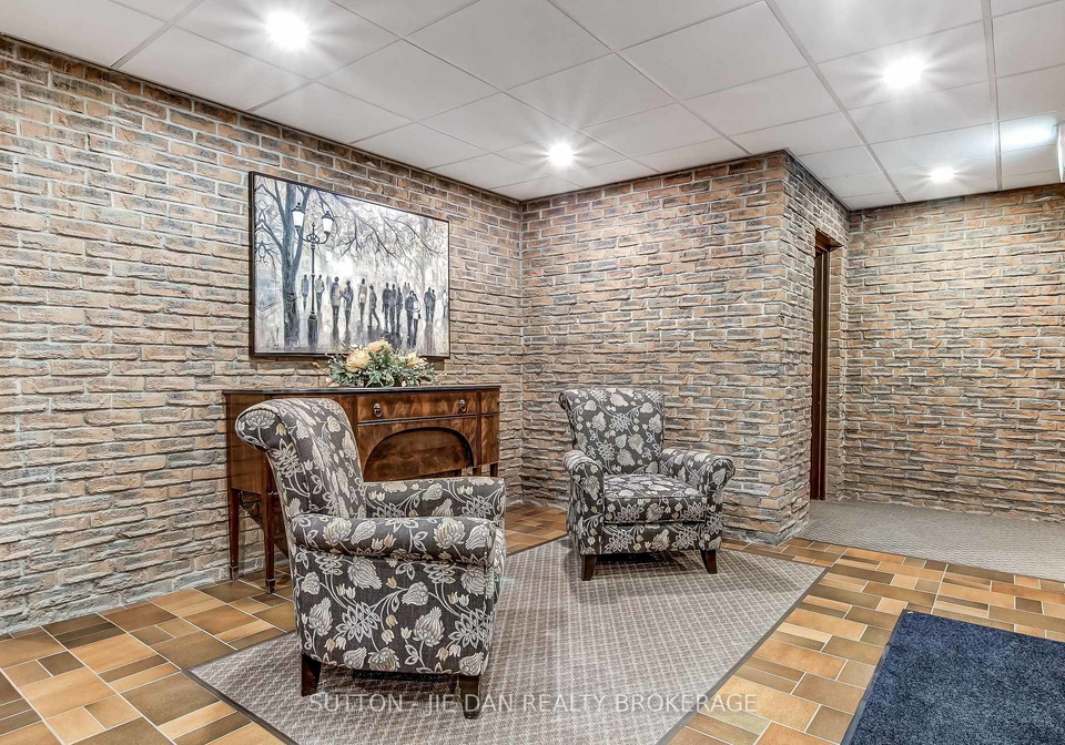 300-everglade-crescent-london-north-ontario-x12949808