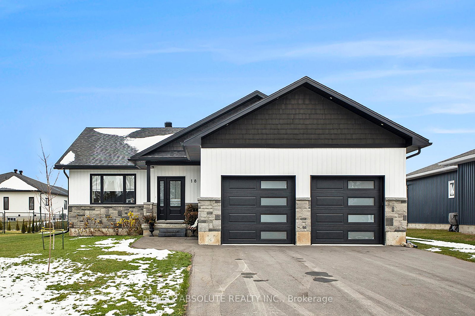 18-morrison-drive-whitewater-region-ontario-x12949928