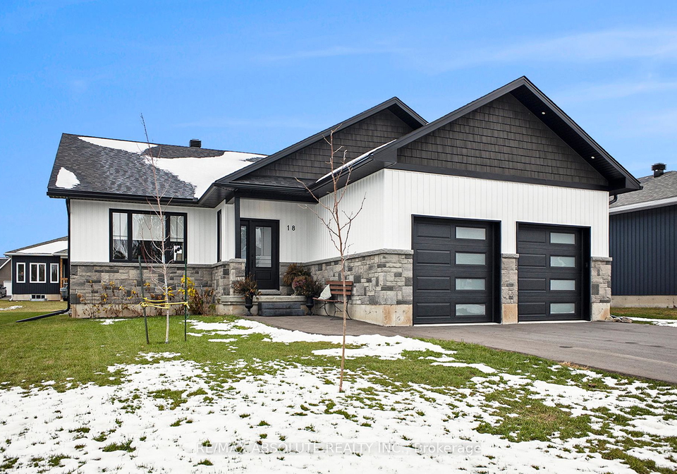 18-morrison-drive-whitewater-region-ontario-x12949928