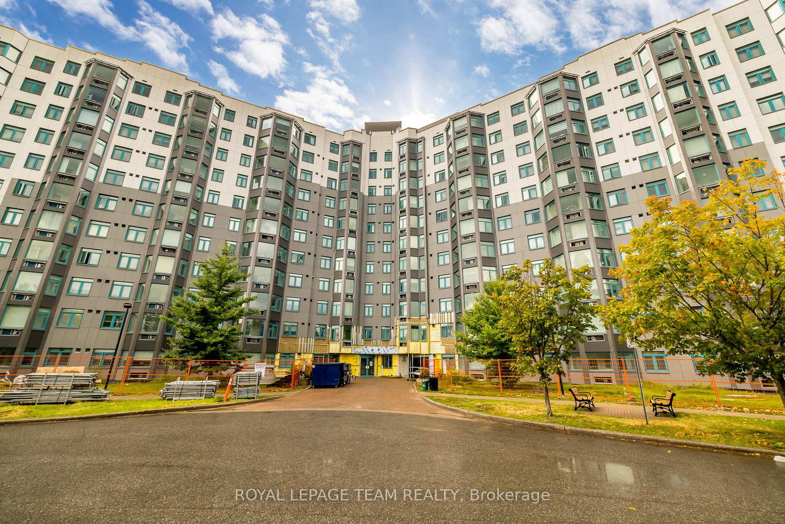 1025-grenon-avenue-ottawa-ontario-x12950064