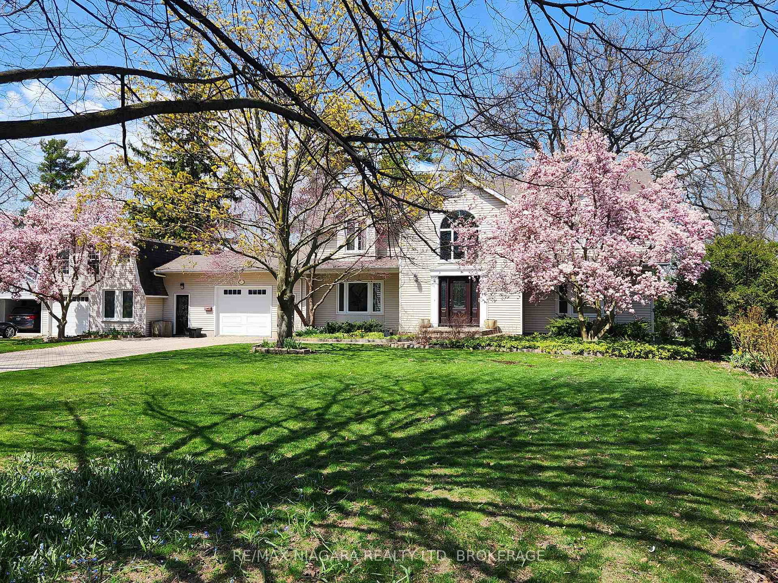 50-henley-drive-st-catharines-ontario-x12950484