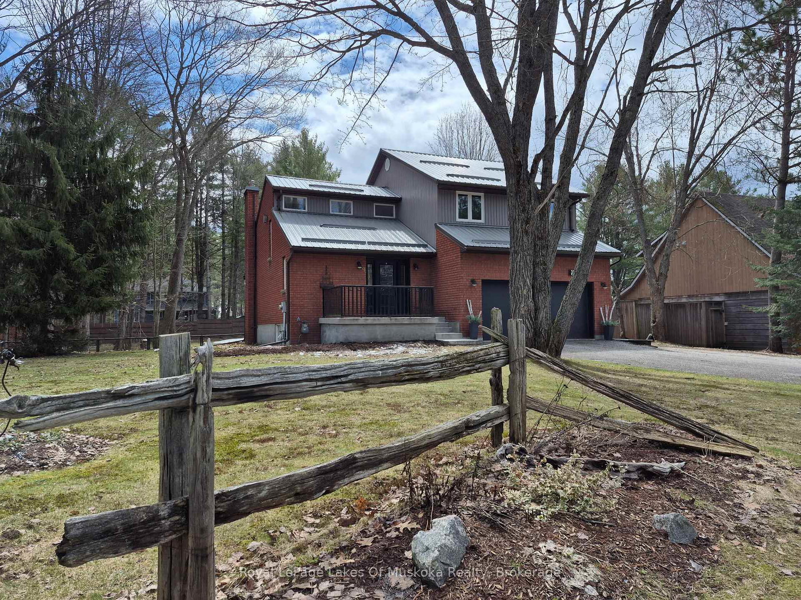 9-daleman-drive-bracebridge-ontario-x12950554
