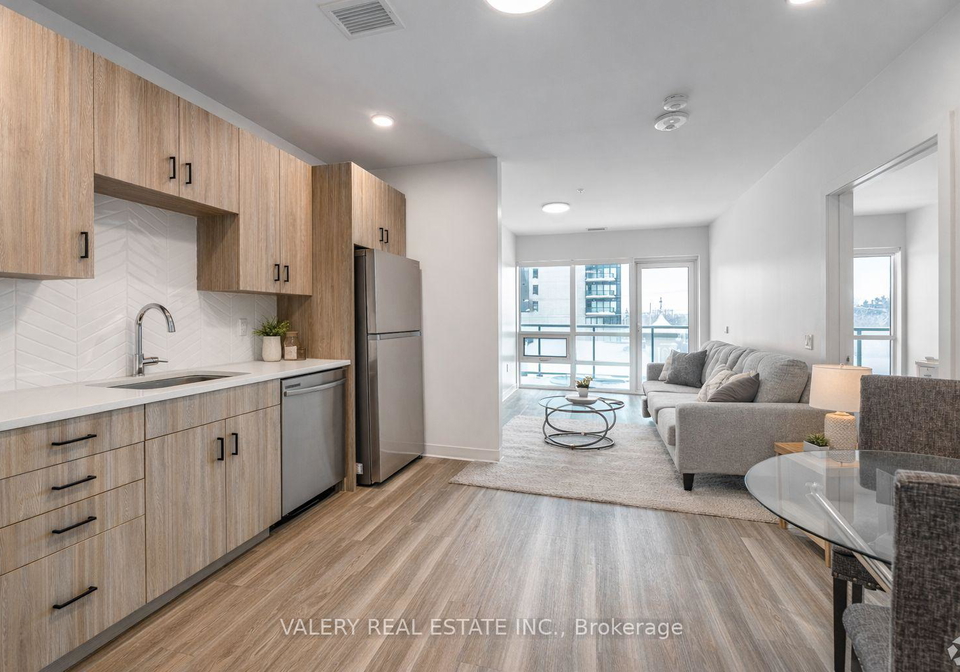 155-king-st-street-n-waterloo-ontario-x12950578
