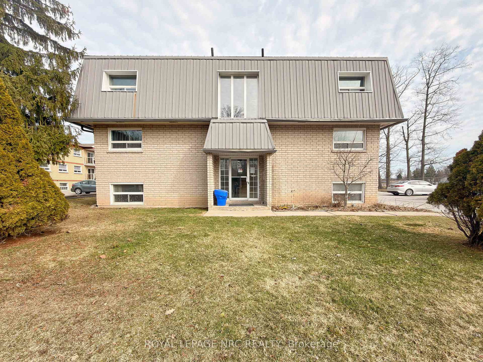 90-woodlawn-road-welland-ontario-x12950658