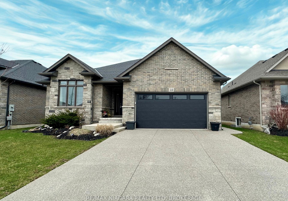 30-renfield-street-port-colborne-ontario-x12950730