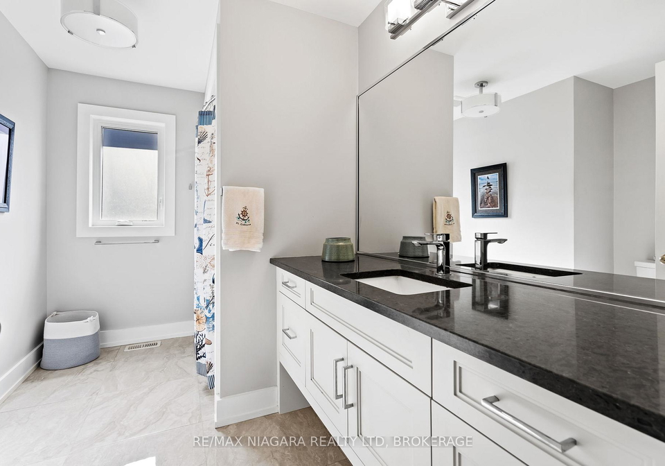 30-renfield-street-port-colborne-ontario-x12950730