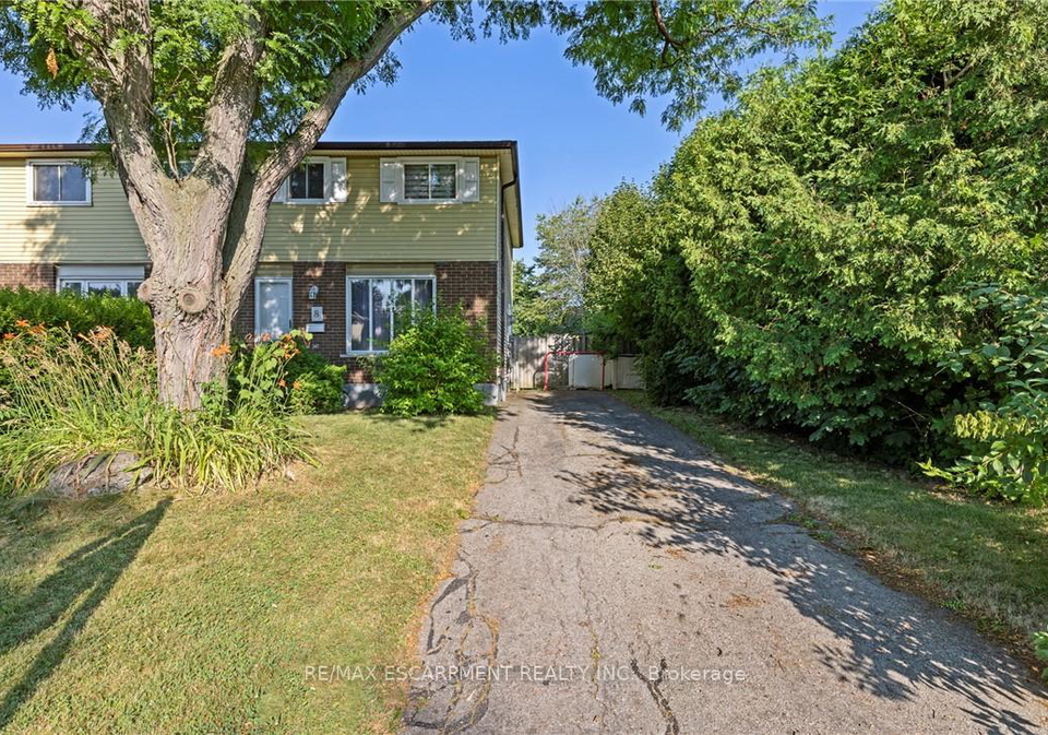 8-gerrick-court-hamilton-ontario-x12950846
