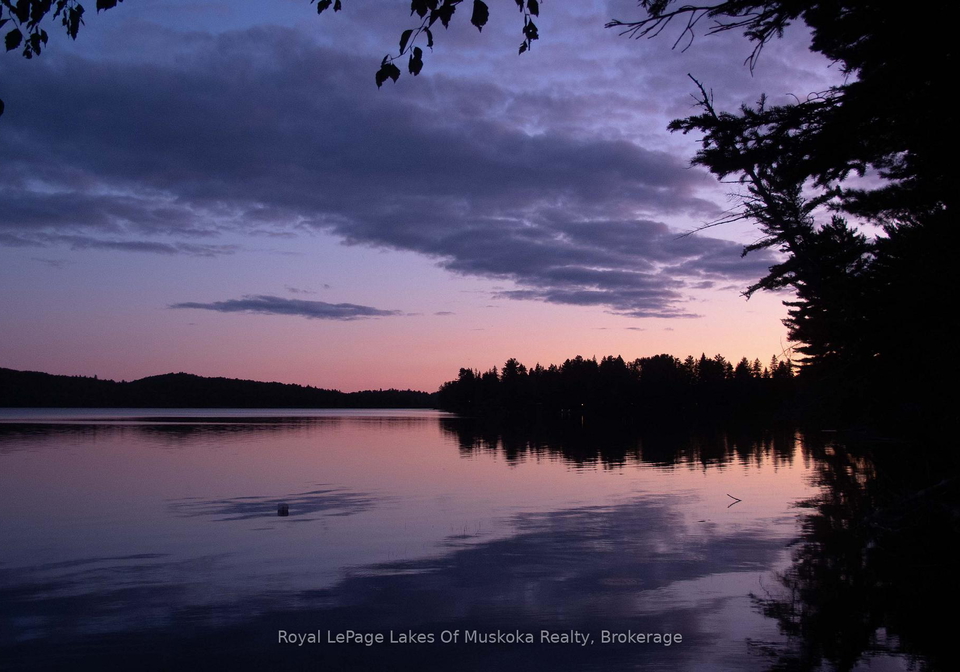 1173-lake-of-two-rivers-south-algonquin-ontario-x12950918