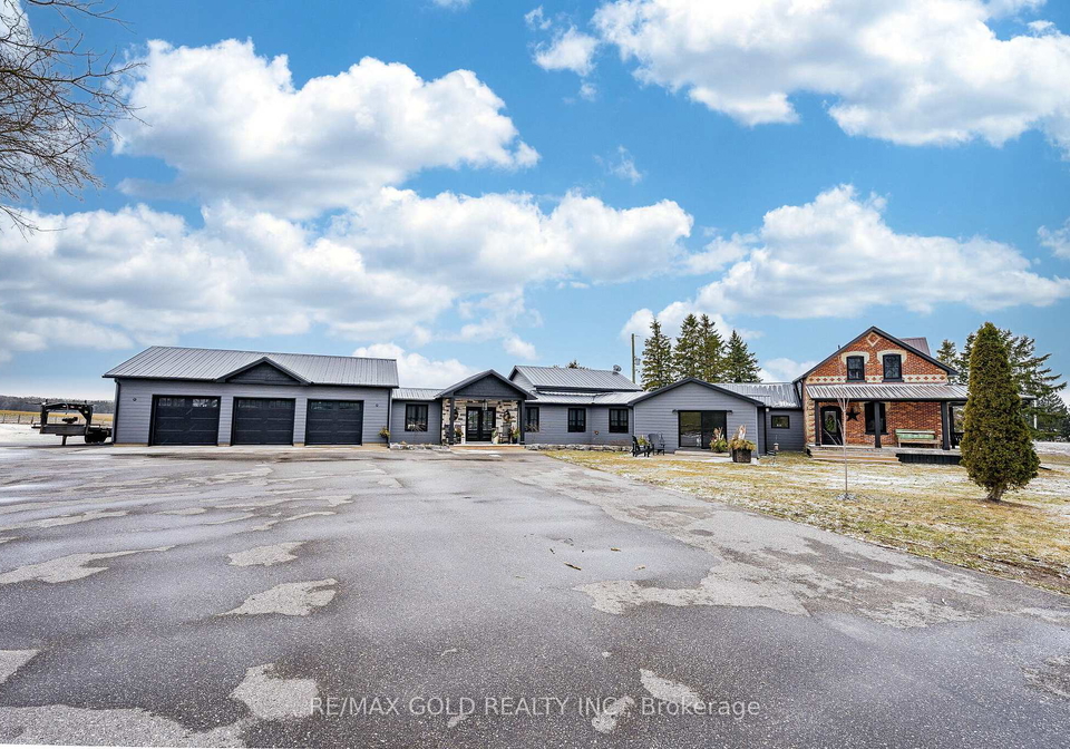 408082-grey4-road-grey-highlands-ontario-x12951028