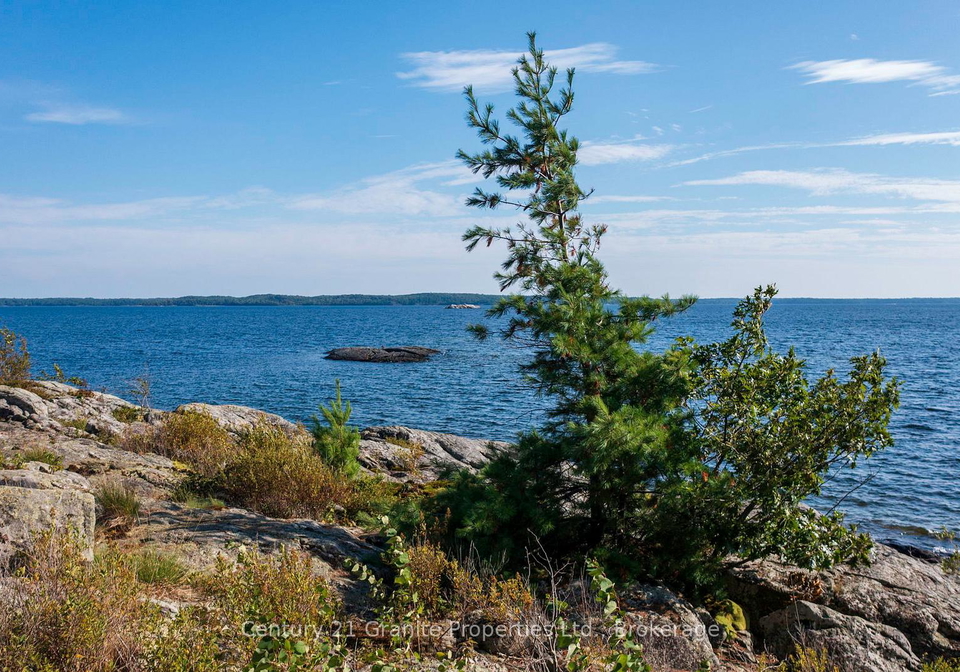 1-partridge-island-mcdougall-ontario-x12951096