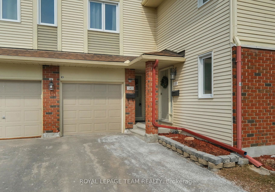 1rushford-private-ottawa-ontario-x12951110