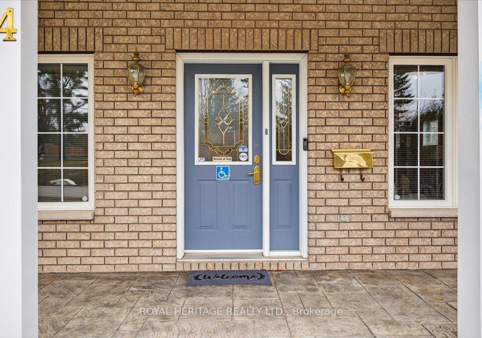 4-kennedy-drive-kawartha-lakes-ontario-x12951282