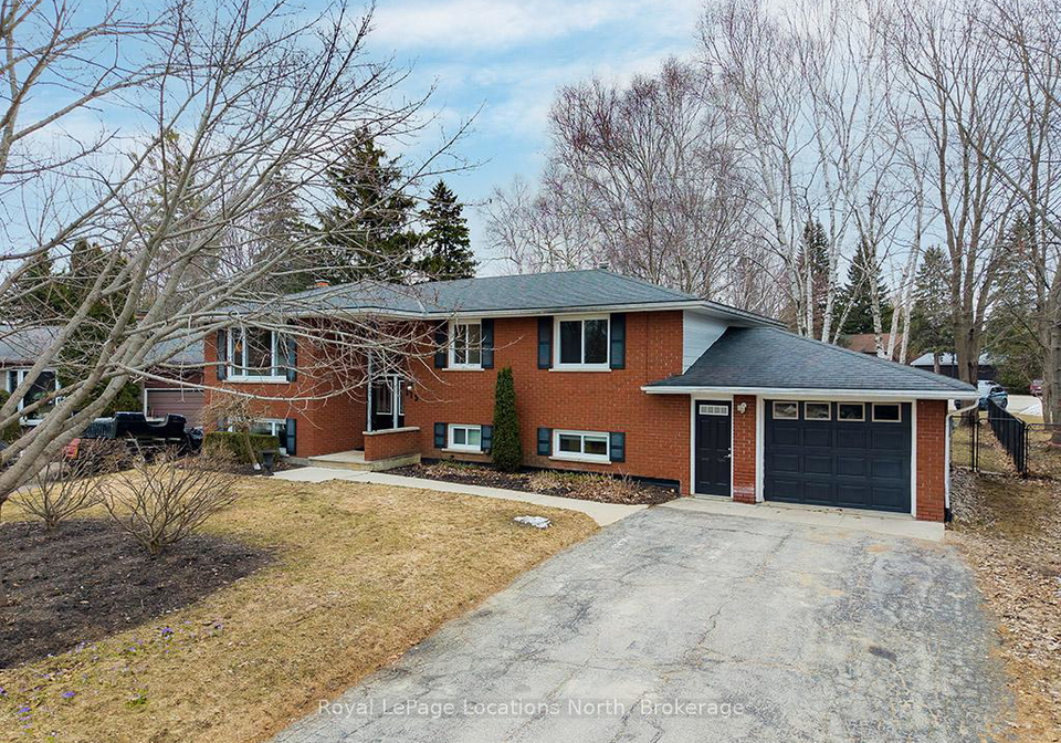 115-applevale-court-blue-mountains-ontario-x12951312