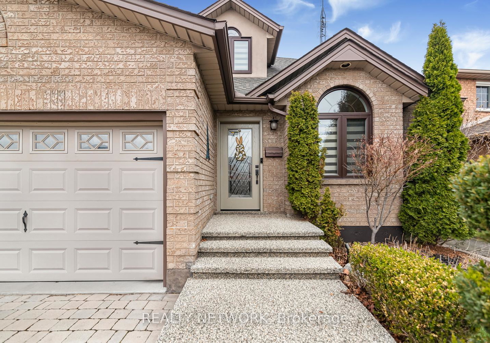 40-artistic-boulevard-hamilton-ontario-x12951570
