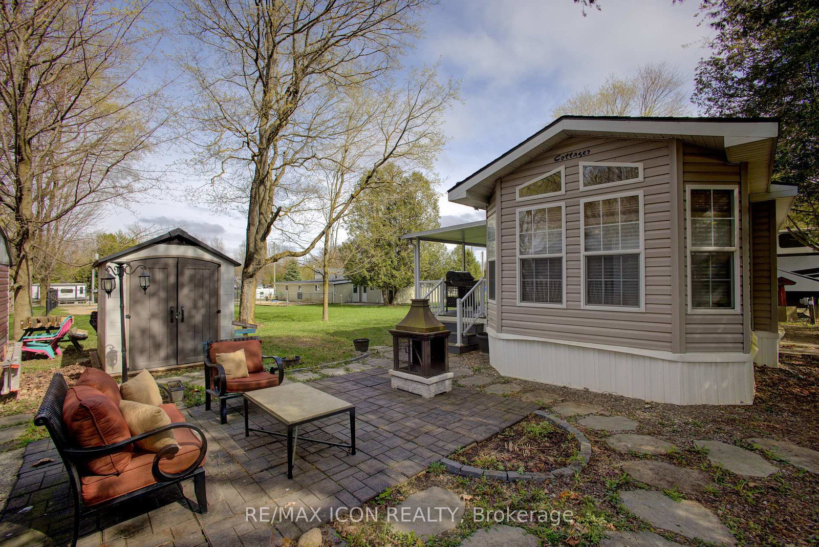 8-maple-wellington-north-ontario-x12951746
