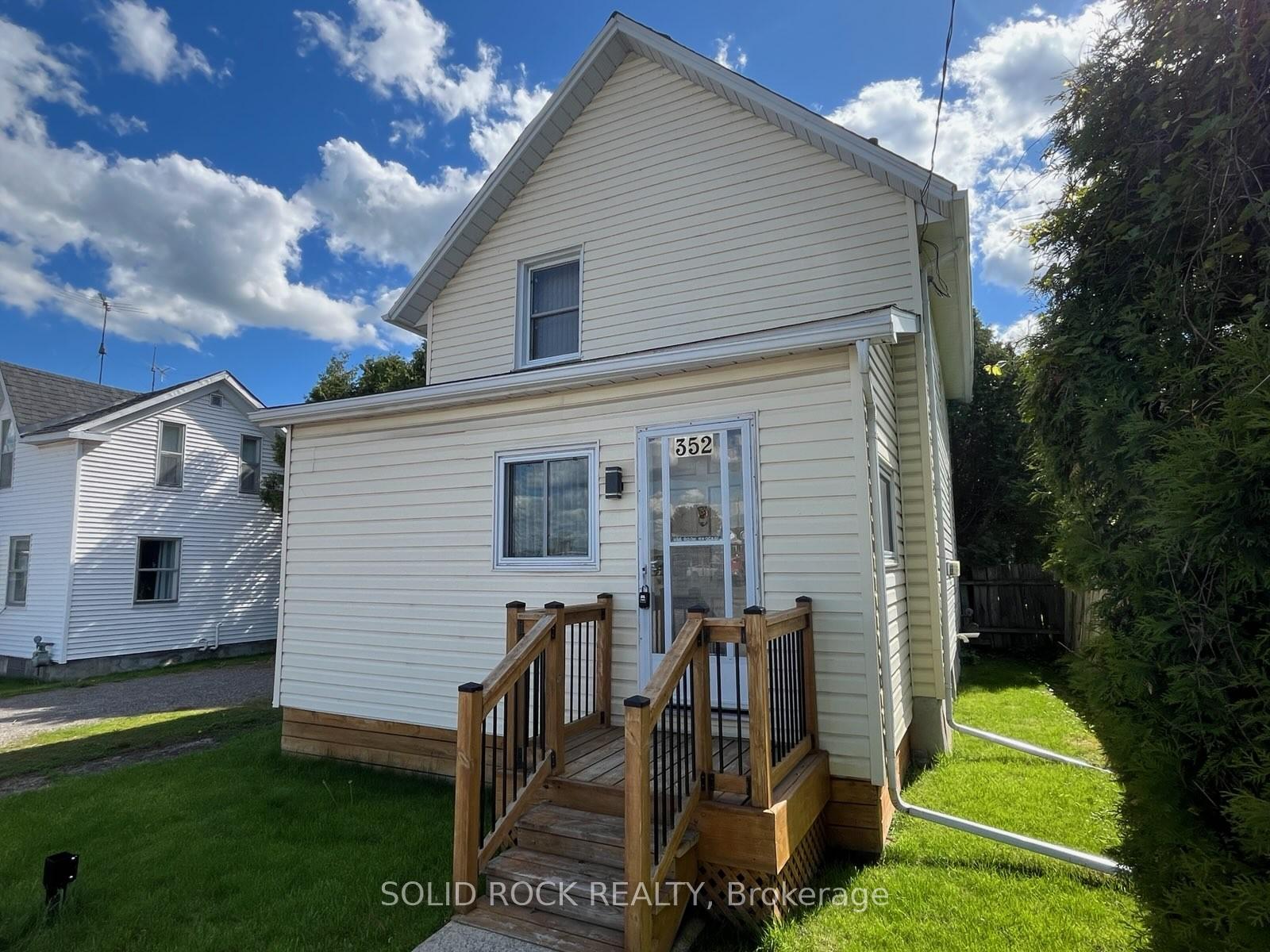 352-new-street-edwardsburghcardinal-ontario-x12951970