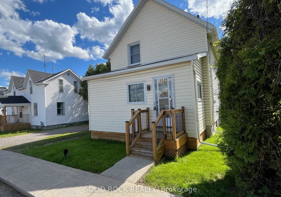 352-new-street-edwardsburghcardinal-ontario-x12951970