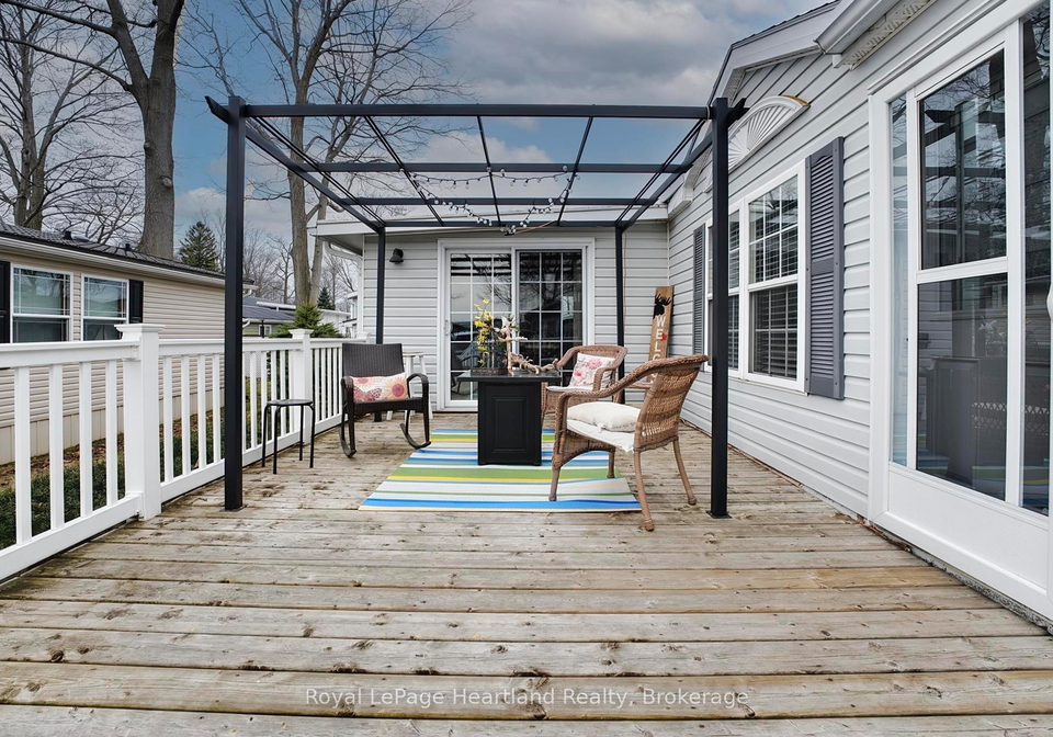 21-algonquin-lane-ashfield-colborne-wawanosh-ontario-x12952430