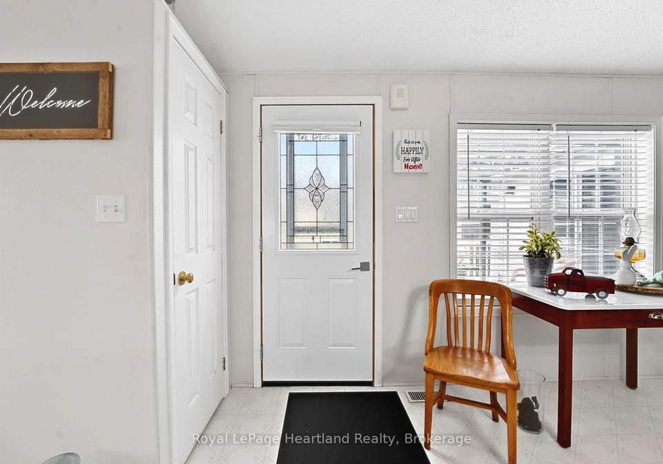 21-algonquin-lane-ashfield-colborne-wawanosh-ontario-x12952430