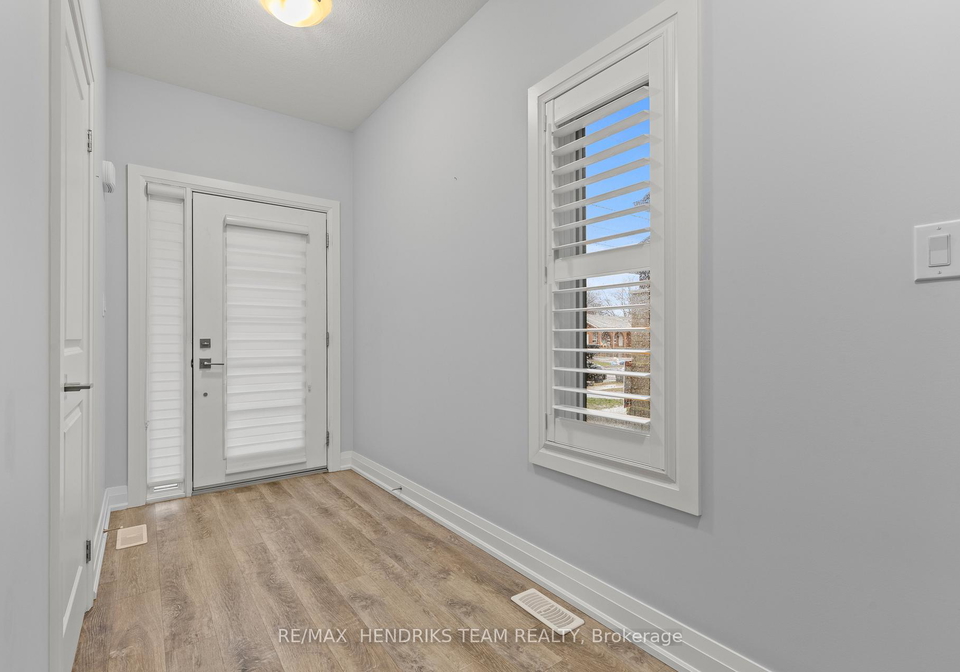 6649-cropp-street-niagara-falls-ontario-x12952562