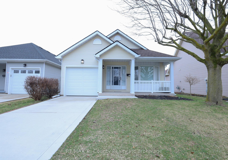 33-wilkins-crescent-tillsonburg-ontario-x12952572