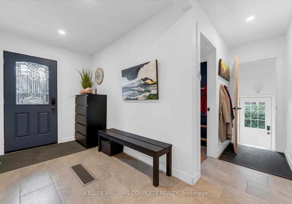 24-central-park-avenue-hamilton-ontario-x12952588