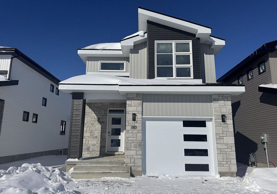 216-superior-drive-loyalist-ontario-x12952652