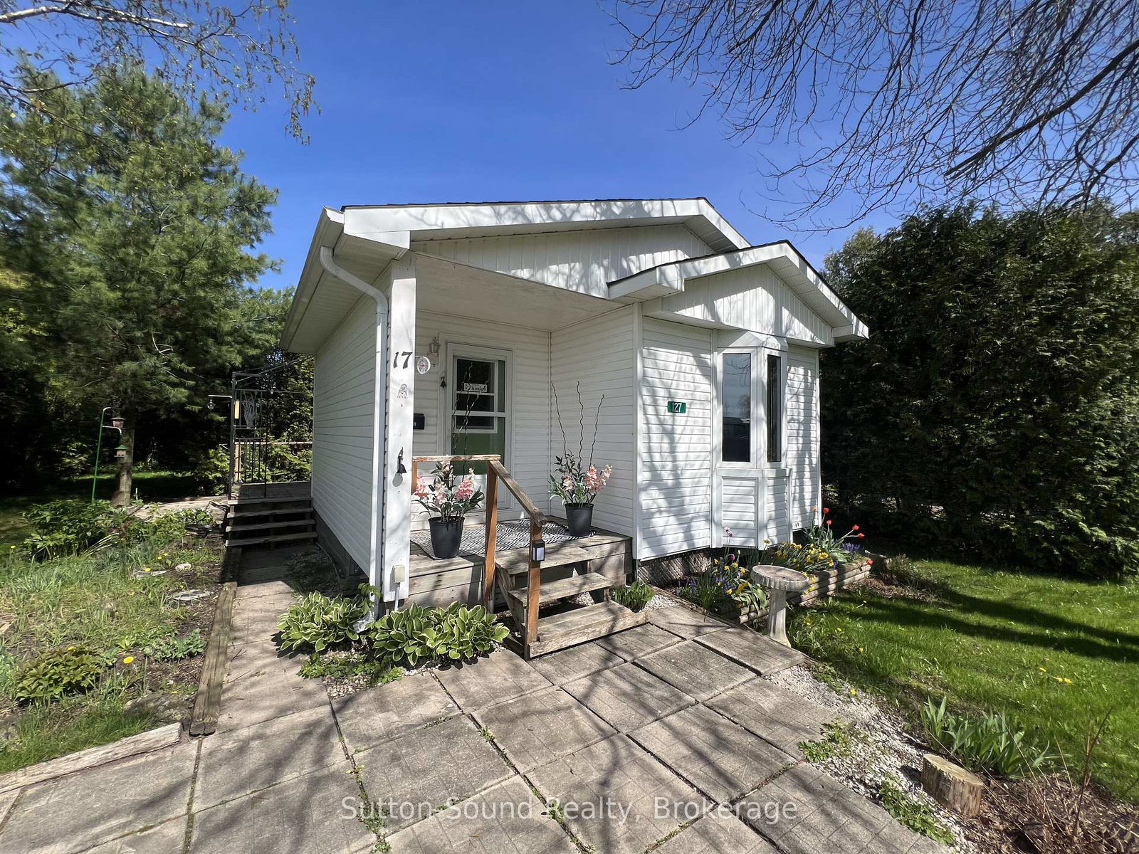 127-harvey-street-georgian-bluffs-ontario-x12952672