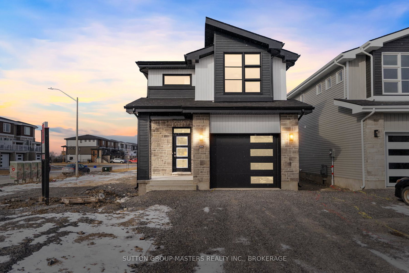 204-superior-drive-loyalist-ontario-x12952730