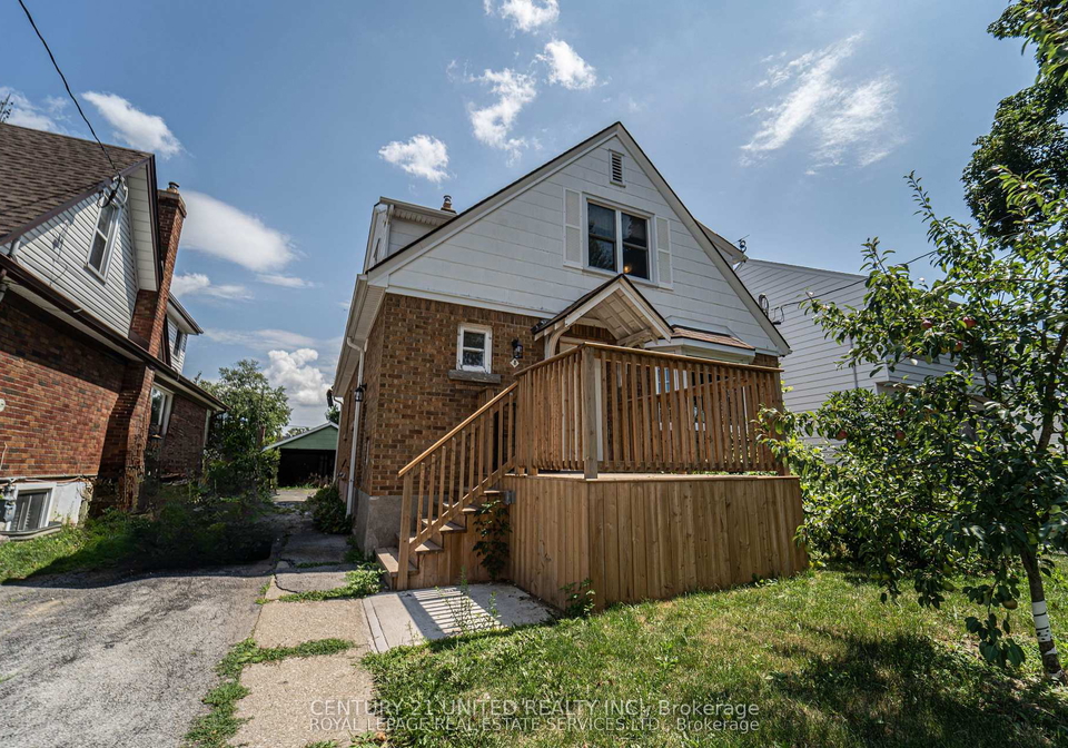 8-bruce-street-st-catharines-ontario-x12952932