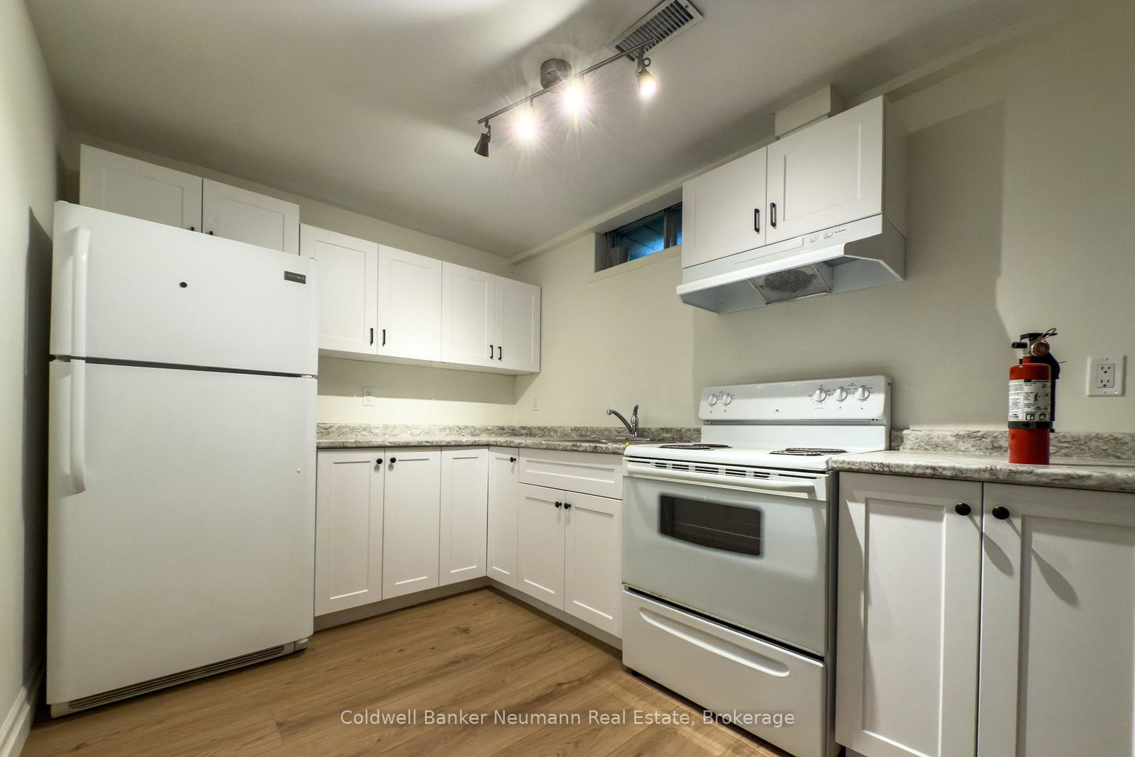 14-mcelderry-road-guelph-ontario-x12953214