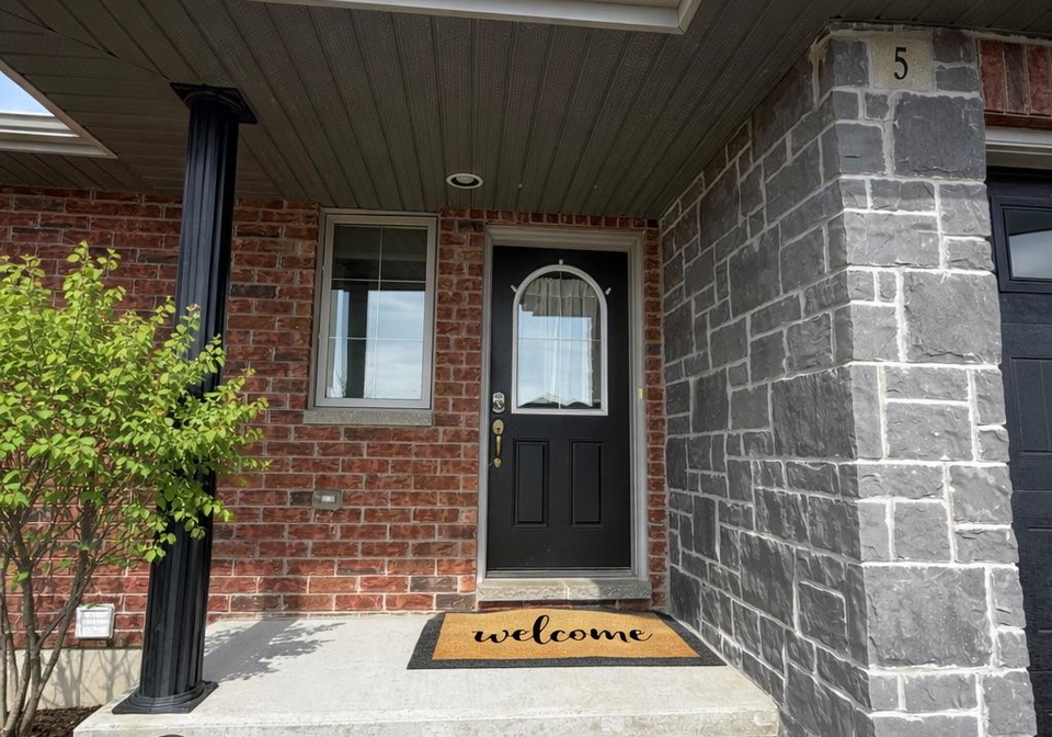 5-mcintosh-crescent-w-quinte-west-ontario-x12953514