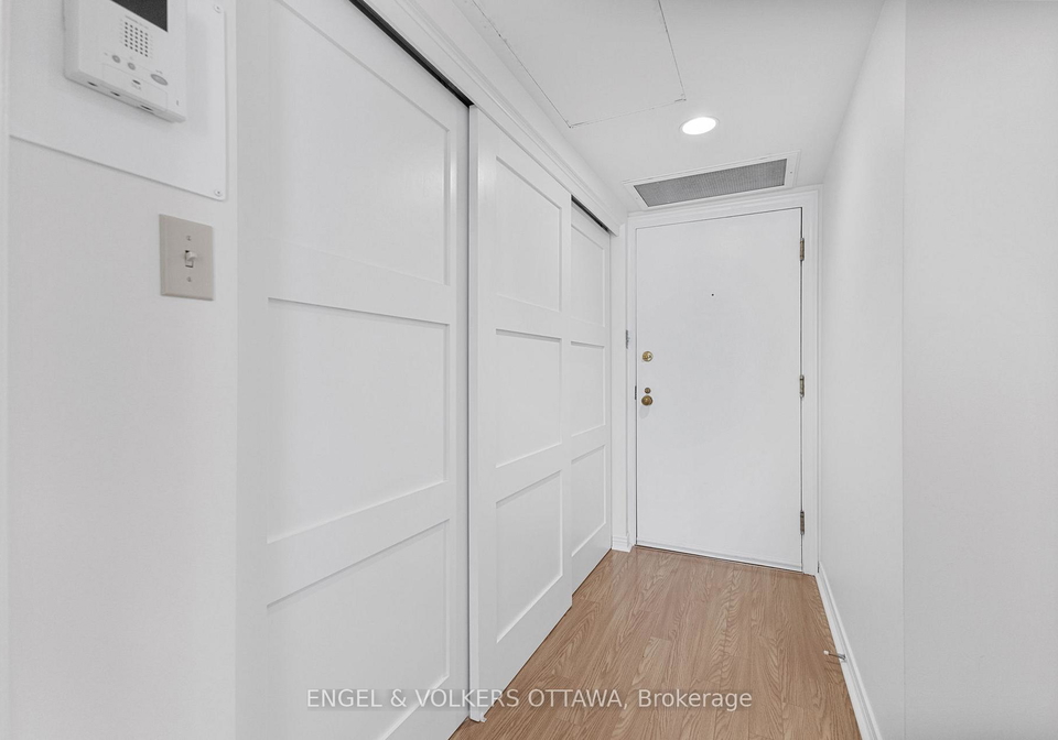 205-somerset-street-w-ottawa-ontario-x12953548