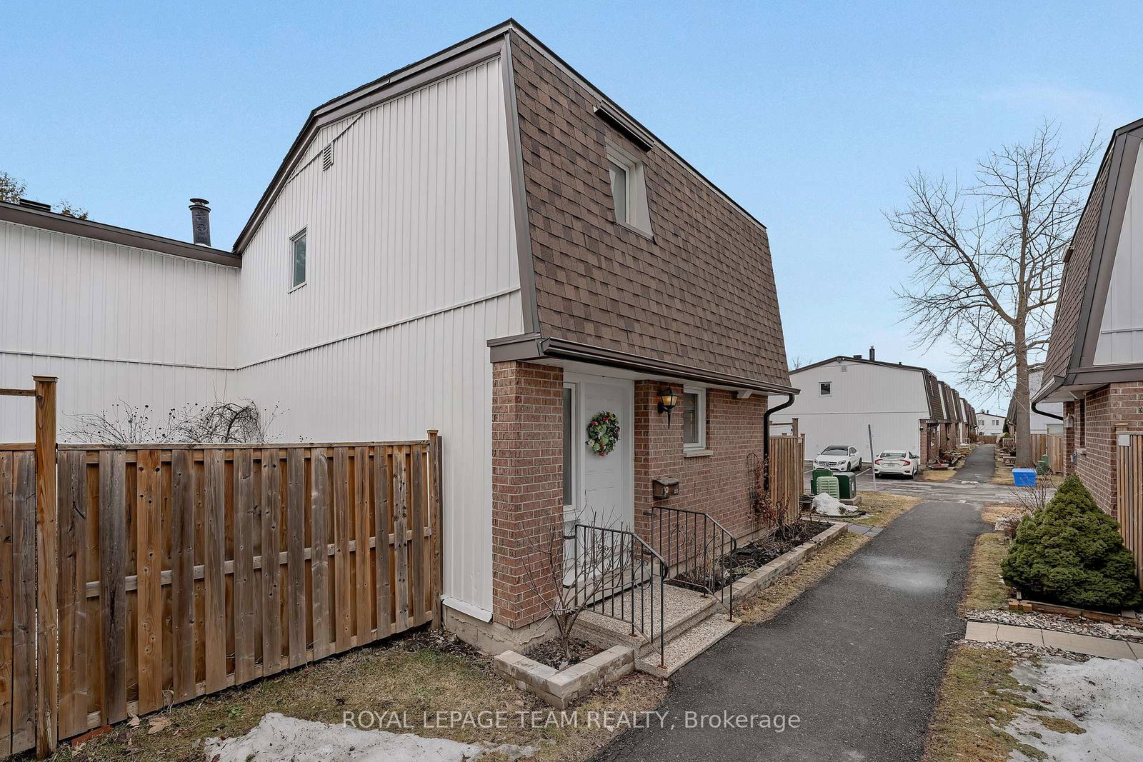 837-eastvale-drive-ottawa-ontario-x12953582