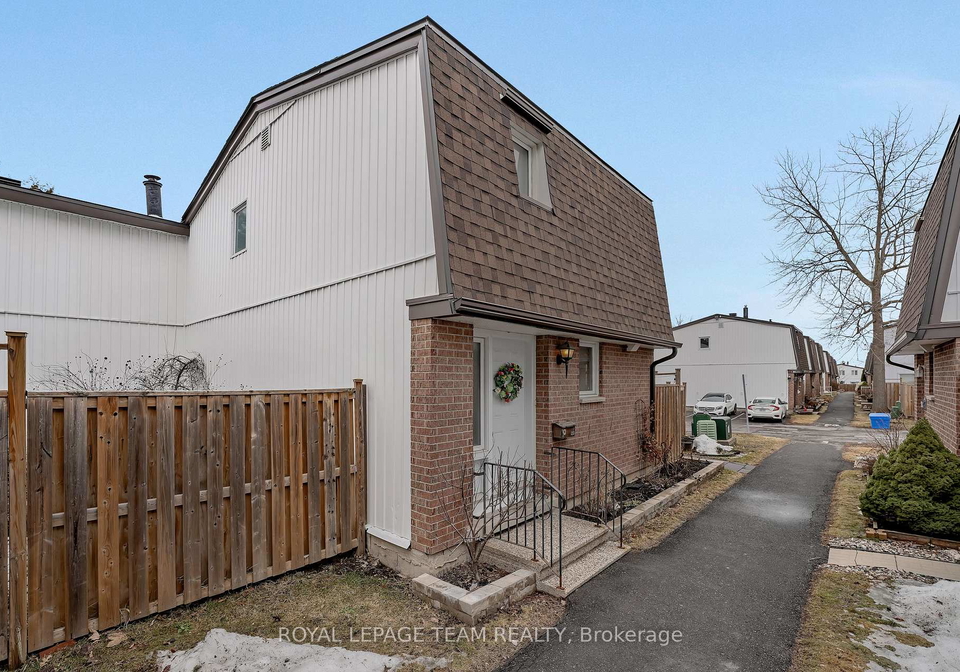 837-eastvale-drive-ottawa-ontario-x12953582