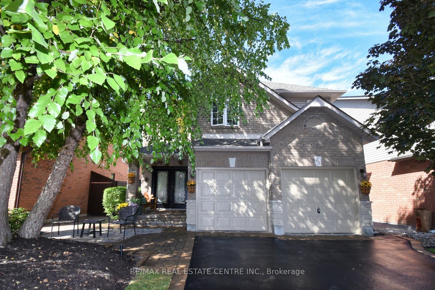 35-eringate-drive-hamilton-ontario-x12953670