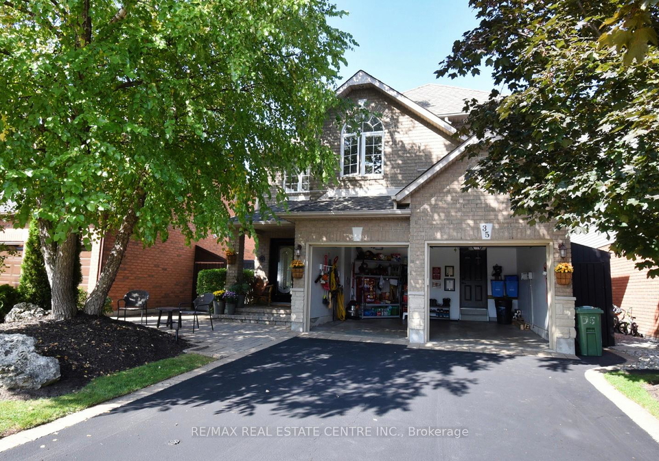 35-eringate-drive-hamilton-ontario-x12953670