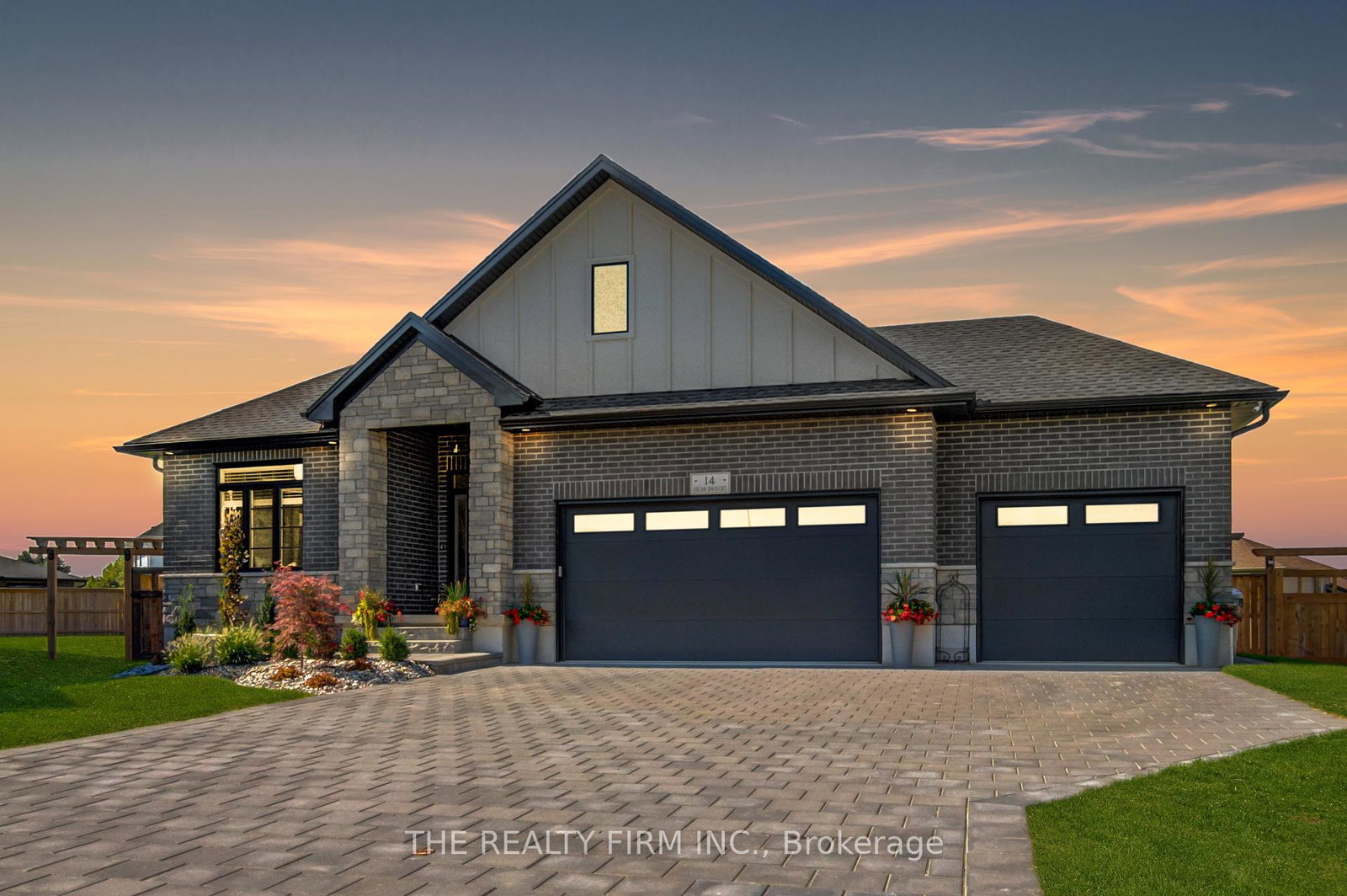 283-elizabeth-street-southwest-middlesex-ontario-x12953814