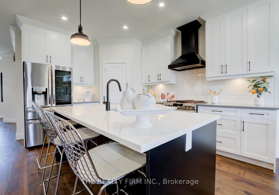 283-elizabeth-street-southwest-middlesex-ontario-x12953814