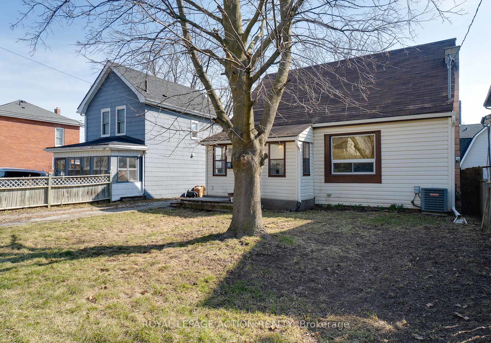 17-drummond-street-brantford-ontario-x12954090