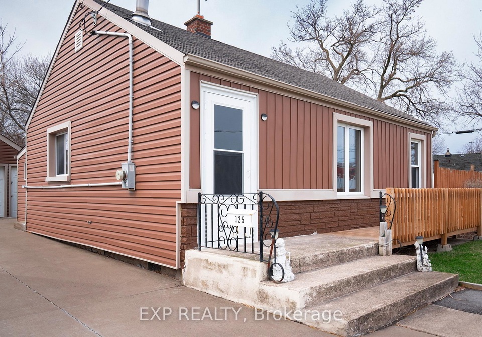 125-grantham-avenue-s-st-catharines-ontario-x12954488