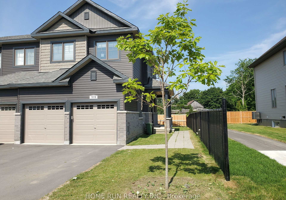 1018-cedar-creek-drive-ottawa-ontario-x12954872