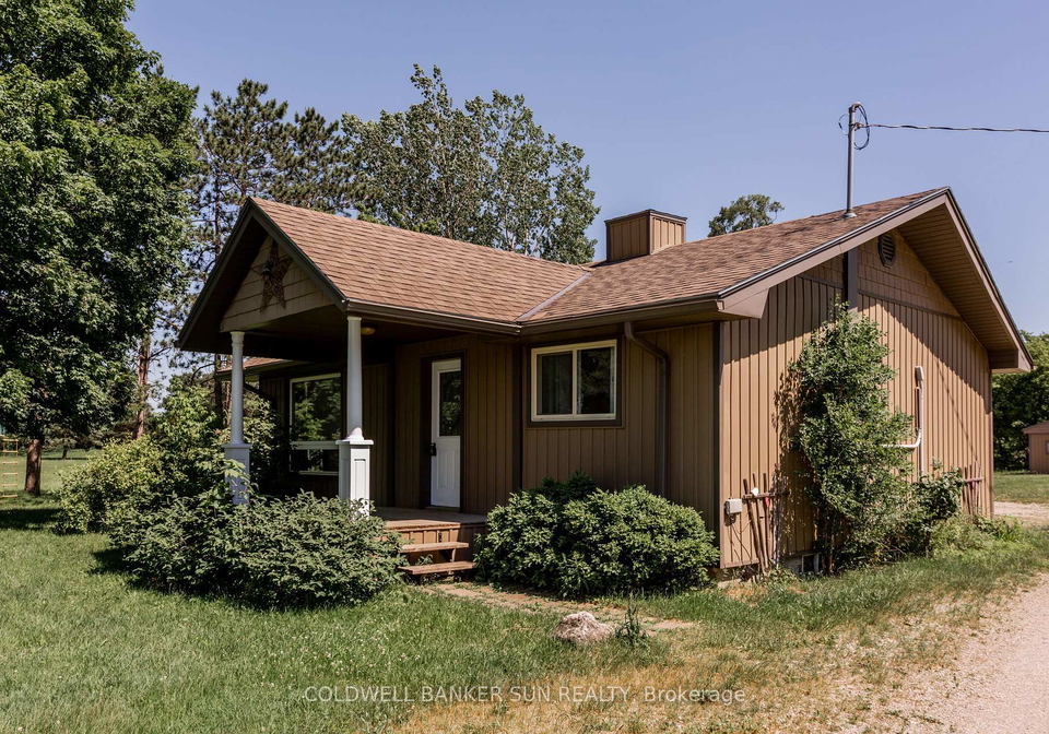 686078-oxford-road-2-norwich-ontario-x12954914
