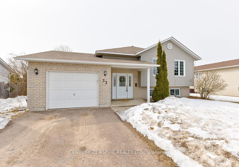 32-highland-park-drive-petawawa-ontario-x12954990