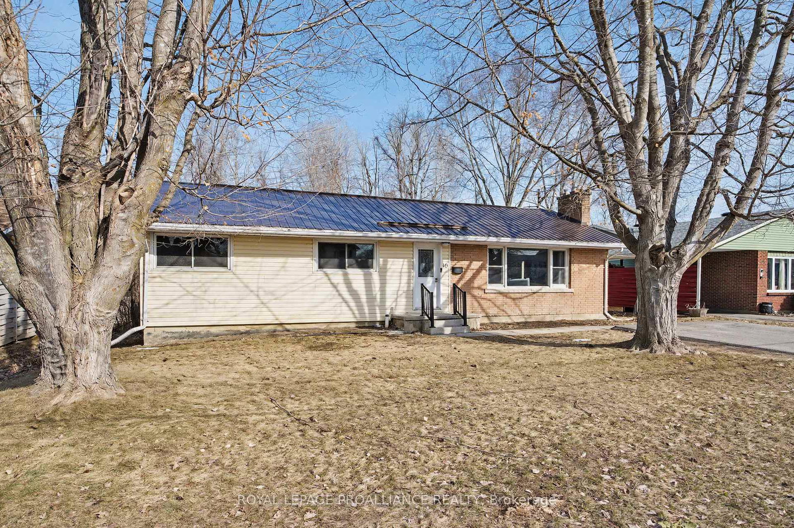 10-duke-street-brockville-ontario-x12954996