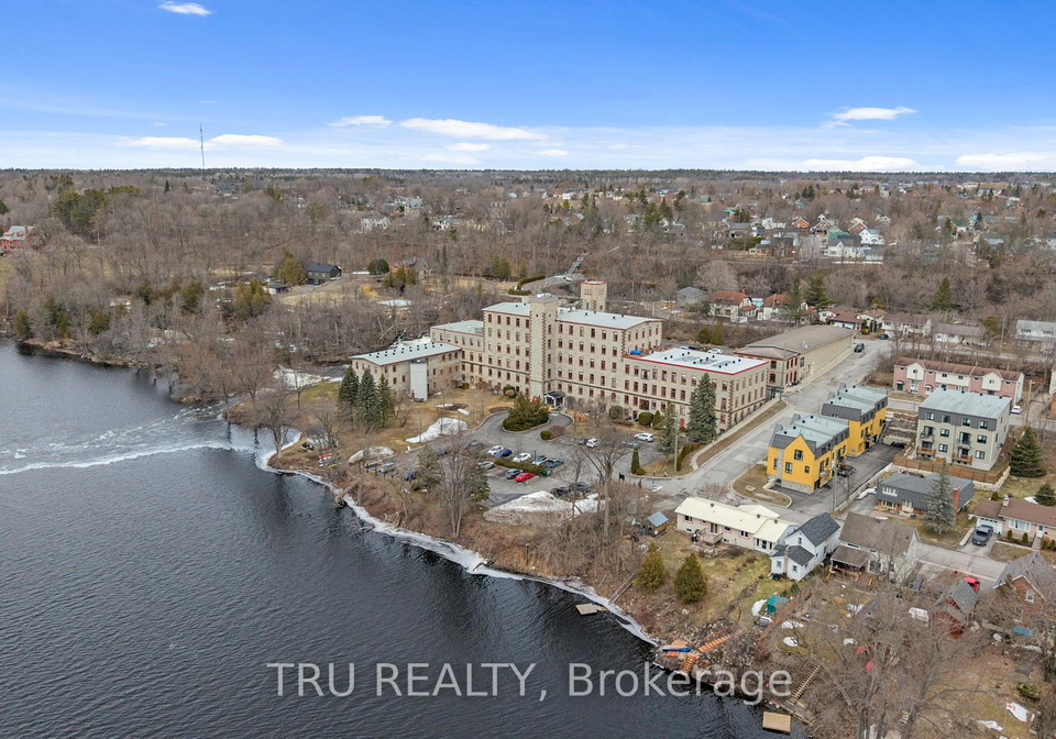 1-rosamond-street-e-mississippi-mills-ontario-x12955106
