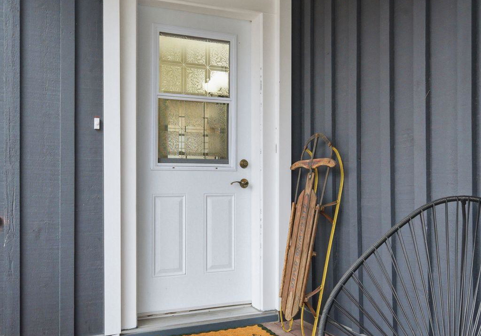 299-noxon-avenue-prince-edward-county-ontario-x12955142