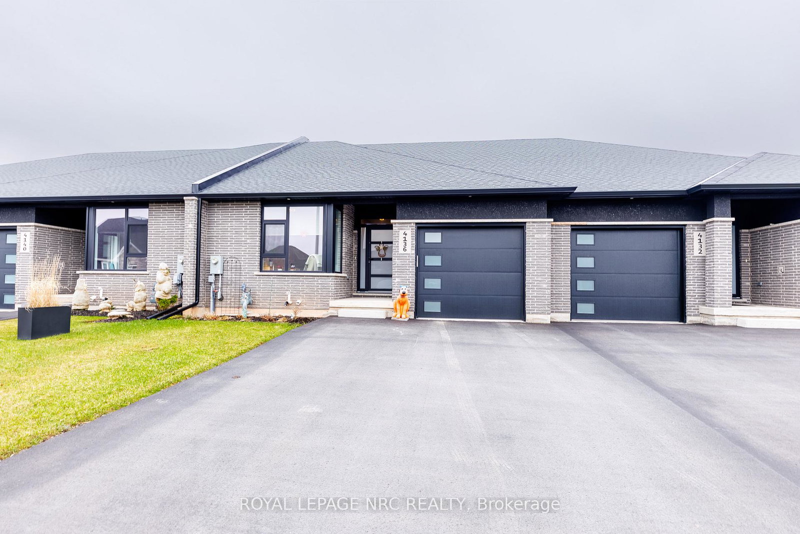 4136-village-creek-drive-fort-erie-ontario-x12955150