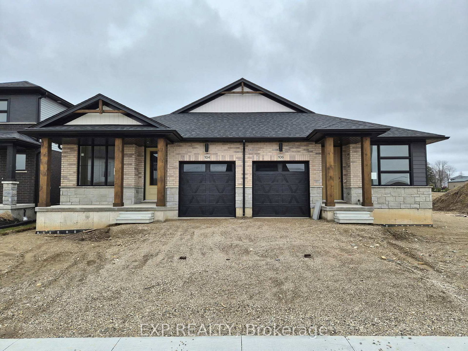 104-thackeray-way-minto-ontario-x12955240