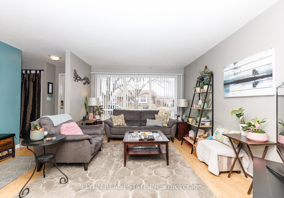 6530-burwood-avenue-niagara-falls-ontario-x12955438